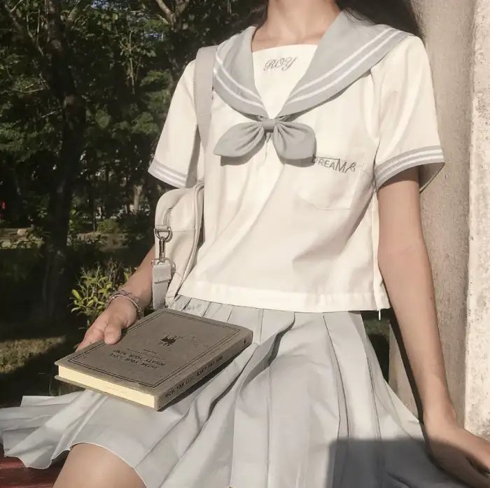 你好,翠小姐